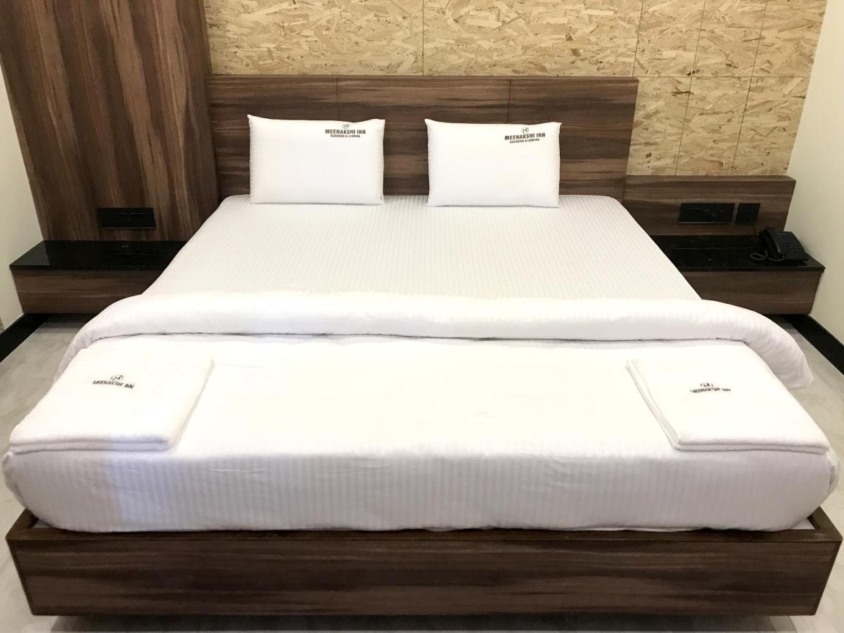 Meenakshi Inn ウドゥピ エクステリア 写真